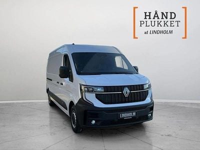 Hvid Ny 2025 Renault Master Van | 279.900 kr.