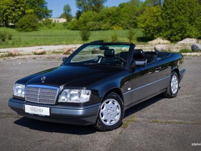 Mercedes E200