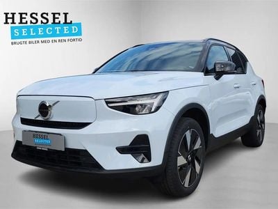 Cloud blue Ny 2025 Volvo XC40 Plus SUV | 349.900 kr. (God pris)