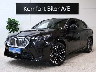 Sortmetal Brugt 2024 BMW iX2 M Sport SUV | 379.900 kr. (God pris)