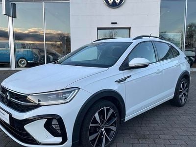 Pure white & grå/titansort/sort/titansort Brugt 2022 VW Taigo R-line SUV | 239.800 kr. (Fair pris)