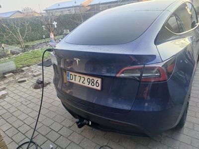 Blå Brugt 2024 Tesla Model Y RWD SUV | 239.900 kr. (God pris)