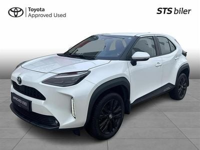 Platinum pearl white Brugt 2022 Toyota Yaris Cross Active SUV | 229.995 kr. (Lidt for dyr)