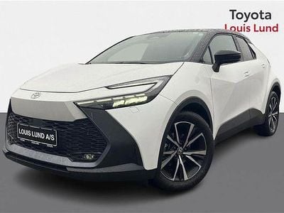 2vp platinum pearl white/astra Brugt 2024 Toyota C-HR Multidrive S SUV | 329.900 kr.