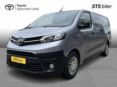 Grå Brugt 2024 Toyota Proace Comfort Van | 239.995 kr.