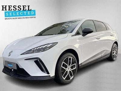 Brugt MG MG4 EV Luxury 150 kW (204 HK) 2024 Dover white Hatchback