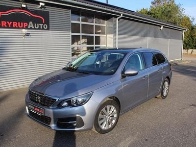 Gråmetal Brugt 2020 Peugeot 308 Selection Sky Hatchback | 129.990 kr. (Lidt for dyr)
