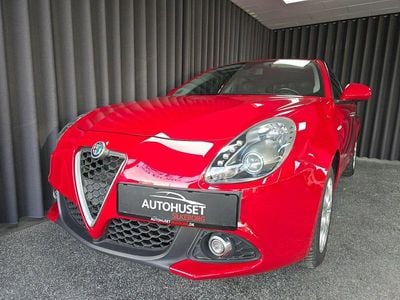 Rød Brugt 2018 Alfa Romeo Giulietta Super Hatchback | 109.900 kr.