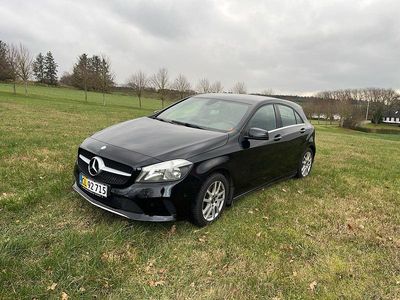 Sortmetal Brugt 2016 Mercedes A200 Hatchback | 65.000 kr.