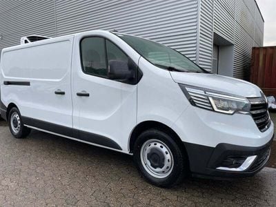 Hvid Ny 2024 Renault Trafic Van | 369.900 kr.