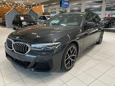 Gråmetal Brugt 2021 BMW 530e M Sport Stationcar | 399.900 kr.