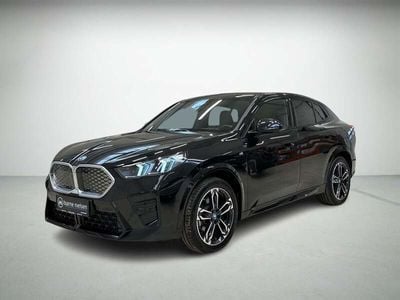 Sortmetal Brugt 2024 BMW iX2 M Sport SUV | 379.500 kr. (God pris)