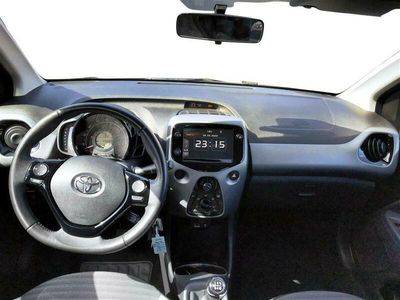 brugt Toyota Aygo 1,0 VVT-I X-plore DAB+ 72HK 5d