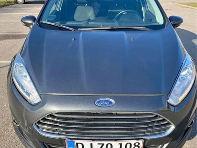 Grå Brugt 2017 Ford Fiesta Titanium Hatchback | 62.999 kr. (God pris)