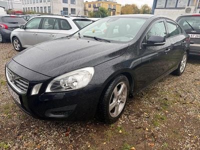 Sort Brugt 2014 Volvo S60 Momentum Sedan | 99.990 kr.
