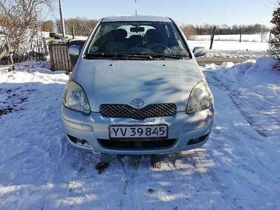 Brugt Toyota Yaris 68 HK (50 kW) 2004 Hatchback