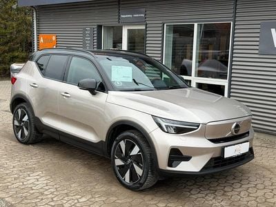 Champagnemetal Brugt 2024 Volvo XC40 Core SUV | 289.900 kr. (God pris)