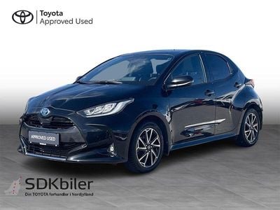 Night sky black Brugt 2021 Toyota Yaris Hybrid Style Hatchback | 199.900 kr. (Fair pris)