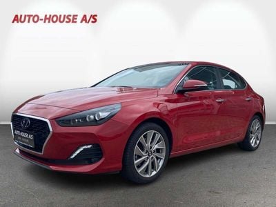 Rødmetal Brugt 2018 Hyundai i30 Premium Hatchback | 139.900 kr. (God pris)