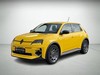 Beige Ny 2025 Renault 5 E-Tech Evolution Hatchback | 189.900 kr.