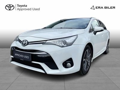 Super white Brugt 2017 Toyota Avensis T2 Stationcar | 129.900 kr. (Fair pris)