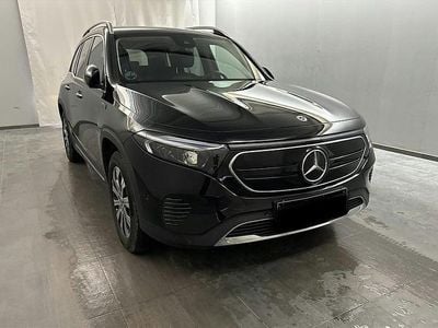 Mercedes EQB250