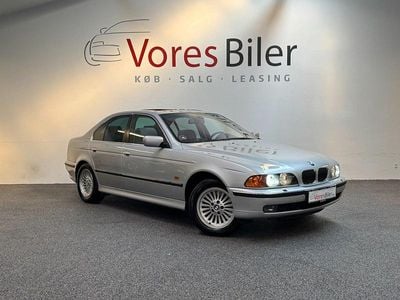 Sølvmetal Brugt 1999 BMW 540 Sedan | 149.900 kr.