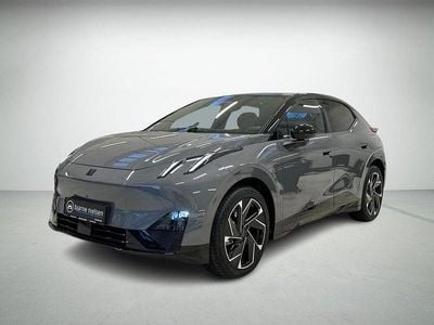 Beige Ny 2025 Lynk & Co 02 | 253.900 kr.