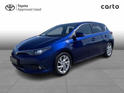 8t5 dk.blue mc. Brugt 2016 Toyota Auris Hybrid Comfort Hatchback | 124.900 kr. (Fair pris)