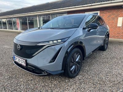 Ceramic grey Ny 2024 Nissan Ariya Evolve SUV | 389.900 kr. (Dyr)
