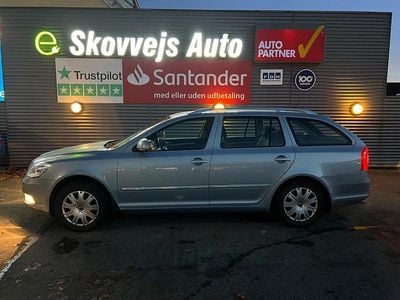 Gråmetal Brugt 2011 Skoda Octavia Ambiente Stationcar | 81.080 kr. (Dyr)