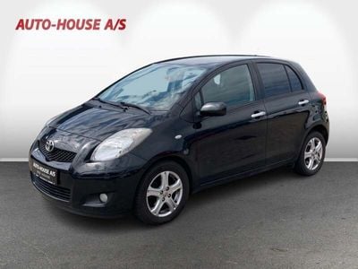 Sort Brugt 2011 Toyota Yaris T2 Hatchback | 25.000 kr. (God pris)