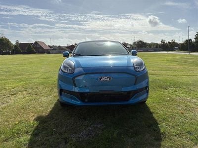 Blåmetal Ny 2025 Ford Puma Gen-E Premium | 273.562 kr.