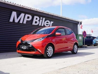 Rød Brugt 2016 Toyota Aygo x-press Hatchback | 64.700 kr. (Fair pris)