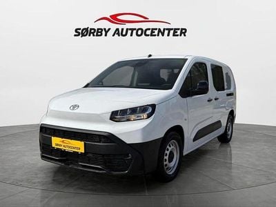 Hvid Ny 2025 Toyota Proace City City MPV | 184.900 kr.
