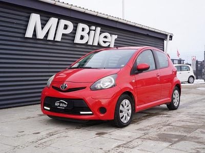 Rød Brugt 2012 Toyota Aygo Hatchback | 24.900 kr. (Fair pris)