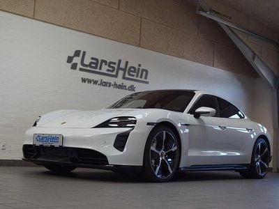 Hvidmetal Brugt 2022 Porsche Taycan Turbo Performance Package Sedan | 919.800 kr. (Fair pris)