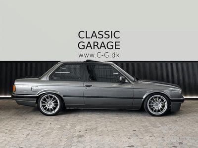 Grå Brugt 1989 BMW 325 | 299.900 kr.