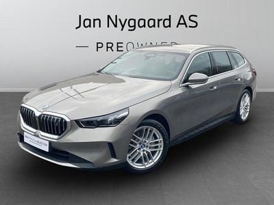 Champagnemetal Ny 2024 BMW i5 Sport Line Sedan | 499.000 kr. (Fair pris)