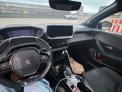 Perlemors hvid Brugt 2022 Peugeot e-208 GT Hatchback | 155.000 kr.