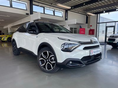 Hvid Brugt 2024 Citroën e-C4 Shine Hatchback | 162.500 kr. (God pris)