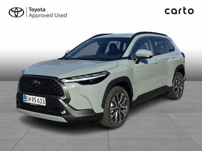 Urban khaki Ny 2025 Toyota Corolla Cross Comfort SUV | 389.900 kr. (Fair pris)