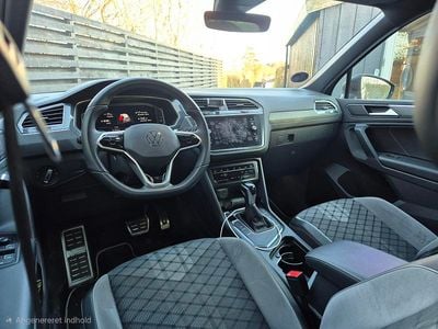 Sort Brugt 2022 VW Tiguan R-line SUV | 294.000 kr.