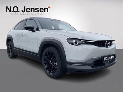 Farve ……………………………………………………………………. multitone ceramic white Brugt 2021 Mazda MX30 Cosmo SUV | 129.900 kr. (Fair pris)