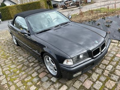 brugt BMW 323 Cabriolet 3 serie E36 I