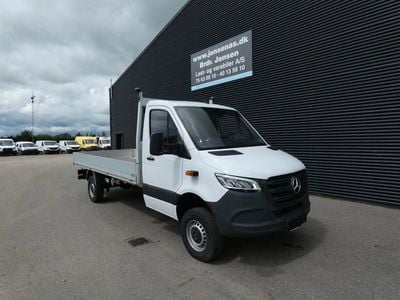 Hvid Ny 2024 Mercedes Sprinter Van | 469.800 kr.