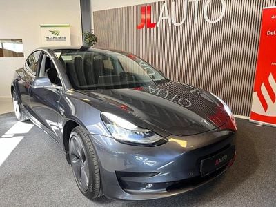 Gråmetal Brugt 2020 Tesla Model 3 Standard Range Sedan | 167.990 kr. (Fair pris)