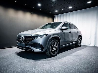 Farve: gråmetal Brugt 2025 Mercedes EQA250+ Premium SUV | 389.900 kr. (Lidt for dyr)