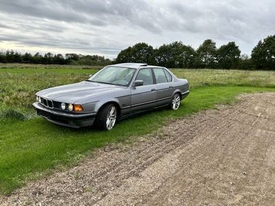 brugt BMW 730 E32 IA