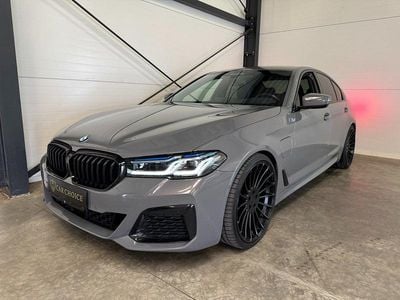 Grå Brugt 2021 BMW 530e M Sport Sedan | 250.000 kr.